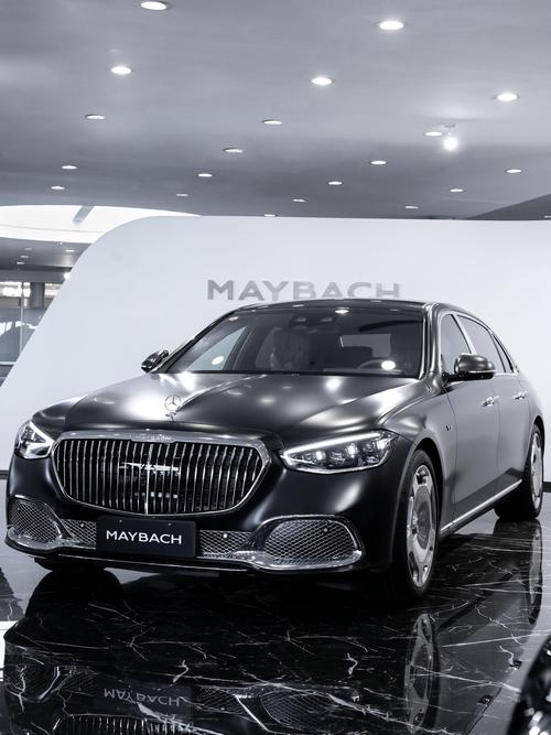 广州54岚图汽车的售后服务让用户无忧出行，迈巴赫未来的豪华车趋势